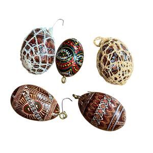 Wooden Hand Painted Ukrainian Pysanky Easter Eggs Pysanki  Ornaments 5 EGGS